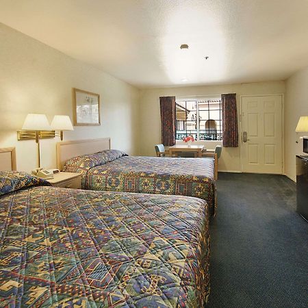 Days Inn By Wyndham Riverside Tyler Mall Bilik gambar