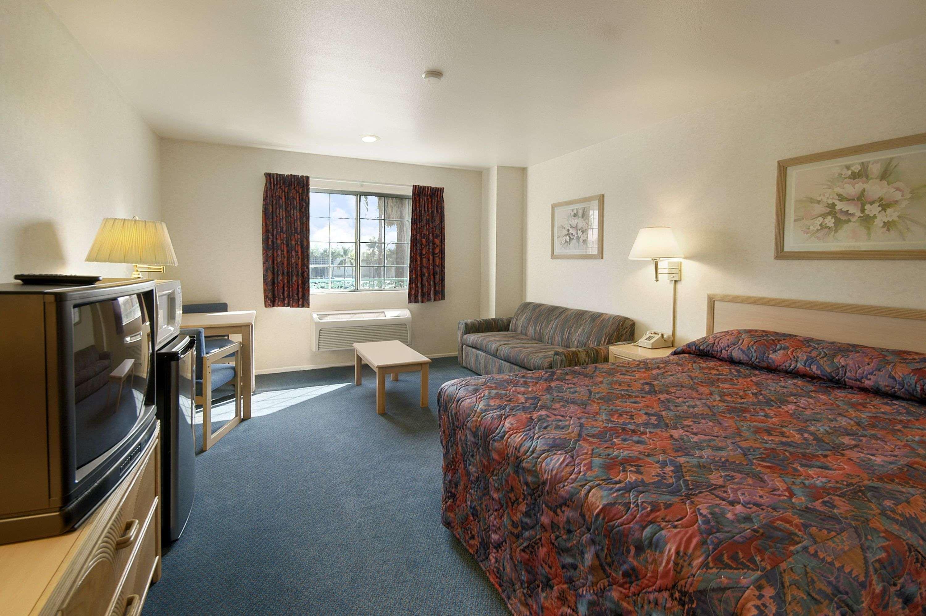 Days Inn By Wyndham Riverside Tyler Mall Bilik gambar
